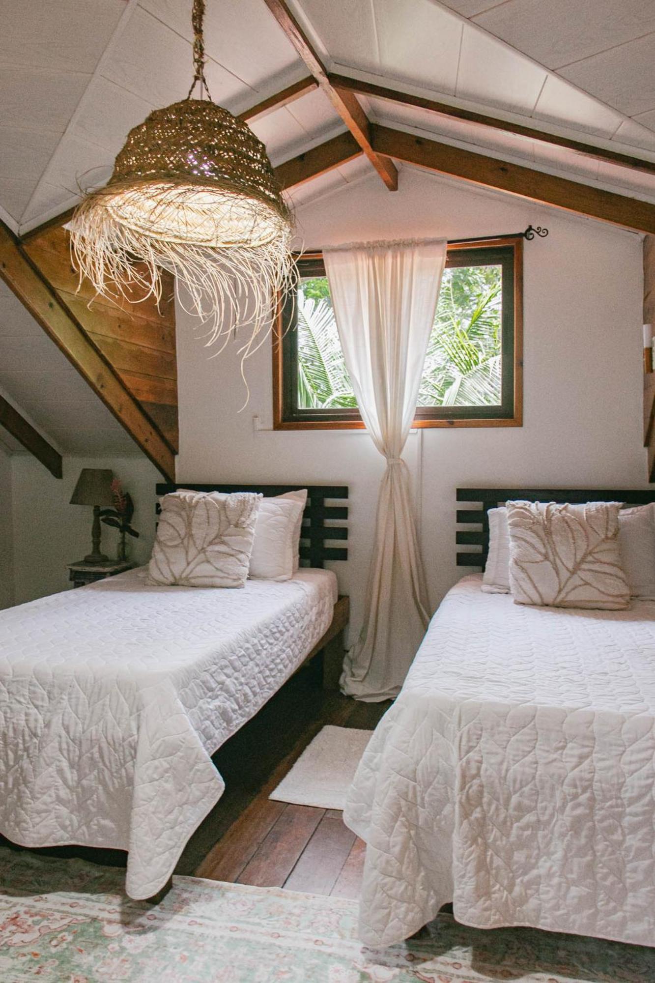 Casa De Mono Bocas Bed and Breakfast Big Creek Eksteriør billede